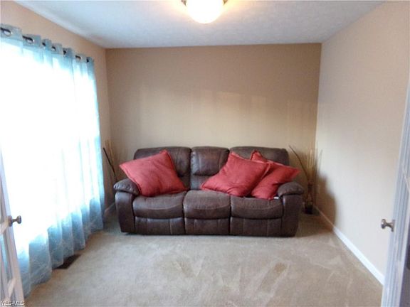 4th image of 3843 Parkside Cir