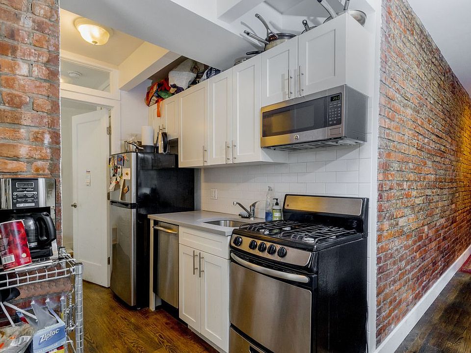 1st image of 649 E 9th St APT 3A