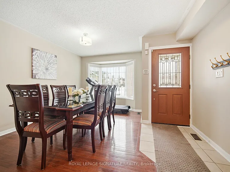 92 Owlridge Dr — Photo 4