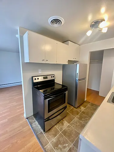8401 Rainier Pl S Photo 1
