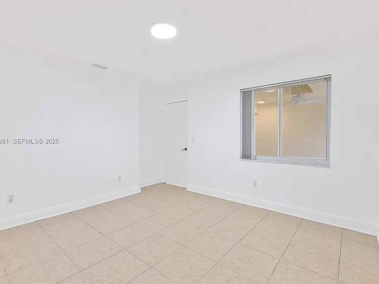 5770 SW 55th St — Photo 28