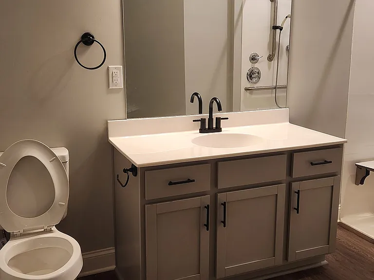 201 Palmer Ct — Photo 11