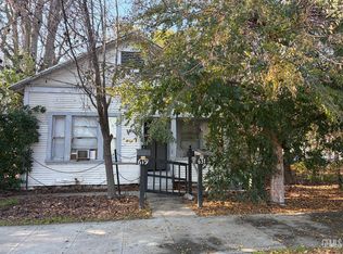 619 L St, Bakersfield, CA 93304