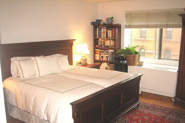 Rented by Corcoran | media 32