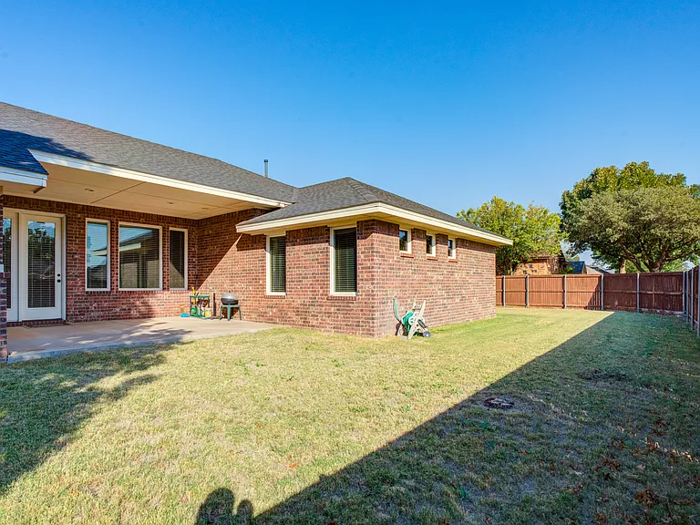 4802 Amherst St — Photo 38