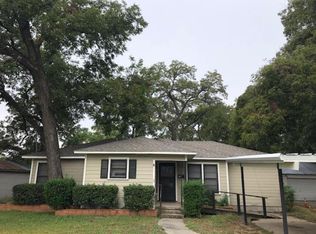 805 Denton St, Denton, TX 76201