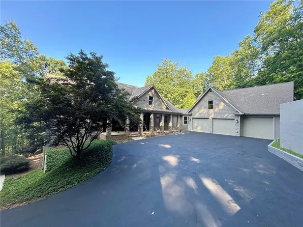 396 Grouse Gap Dr, Jasper, GA 30143