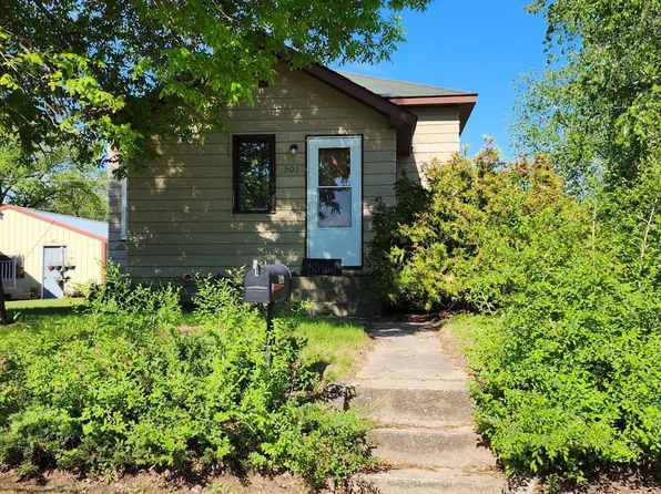 503 5th St SE, Staples, MN 56479