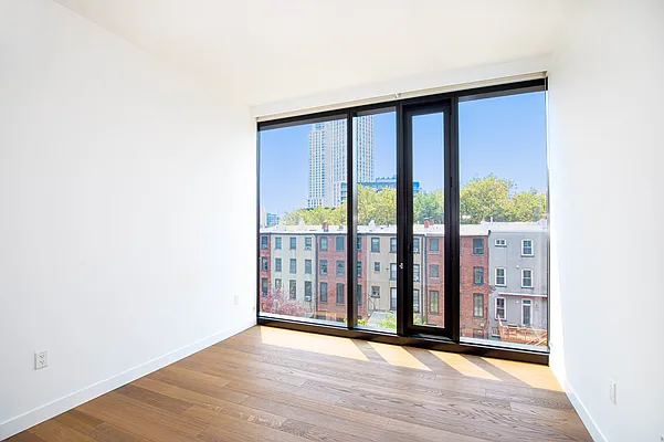 Rented by Nest Seekers International | media 14