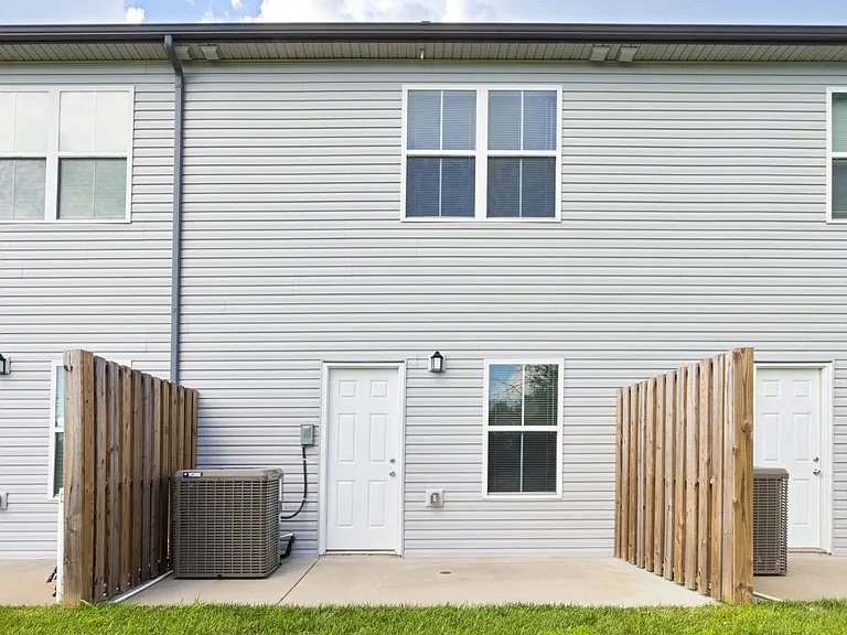 204 Drayton Dr — Photo 13