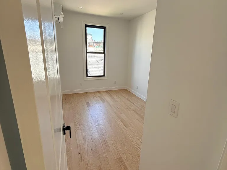 343 Liberty Ave #2 — Photo 9
