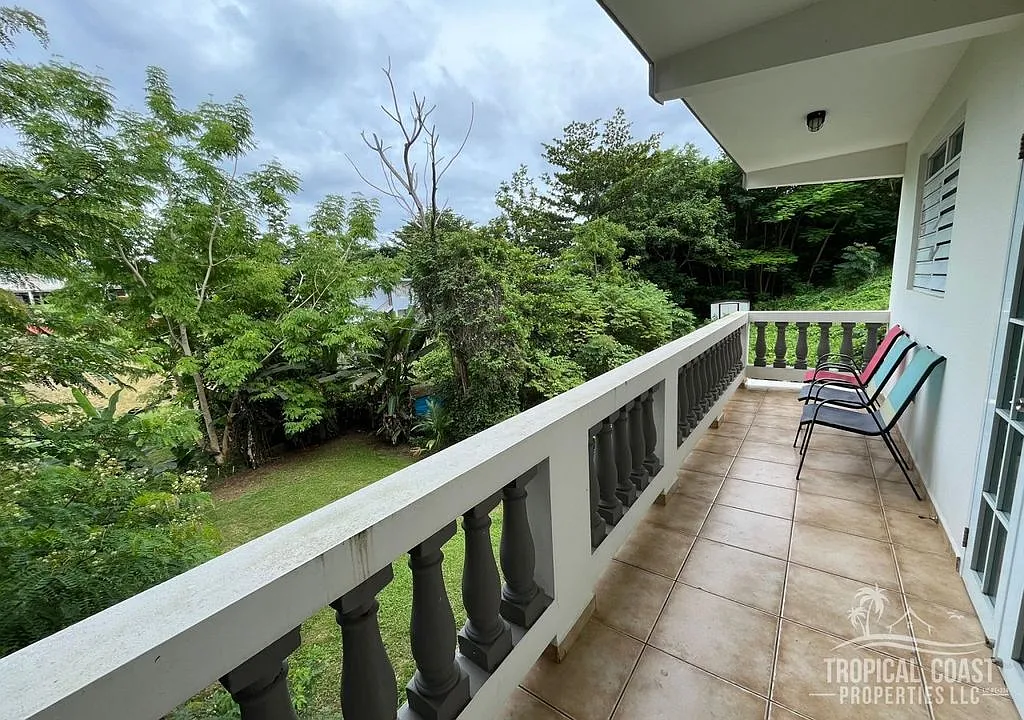2 bed, 1.0 bath, 1000 sqft, $2,000 — Photo 1