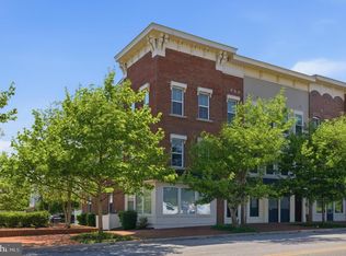 713 Skippers Ln, Annapolis, MD 21401