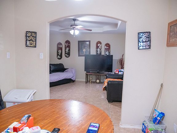 5th image of 3609 Aguanieve Dr
