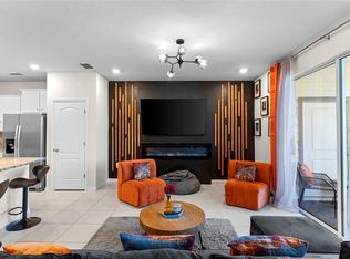 7614 Oak Spring Ln, Davenport, FL 33837