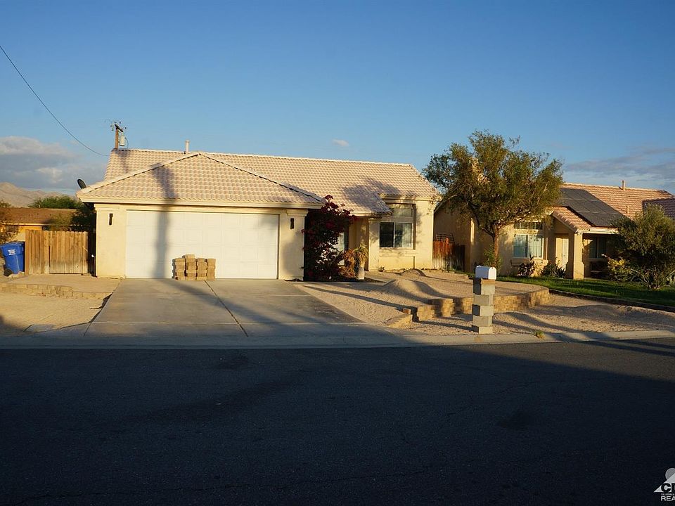 1st image of 13850 El Cajon Dr