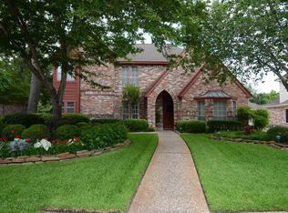5311 Mulberry Grove Dr, Kingwood, TX 77345