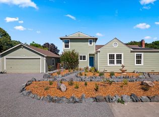 1704 Hurlbut Lane, Sebastopol, CA 95472
