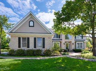 1 Brindlewood Ct, Algonquin, IL 60102