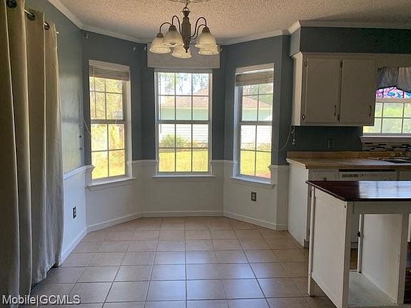 5th image of 1901 Ranch House Dr