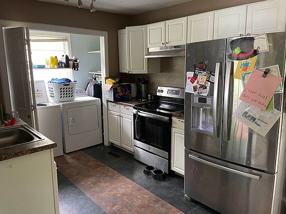 2nd image of 1411 Katherine St NW