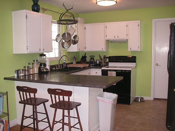 3rd image of 2302 Spoonwood Dr