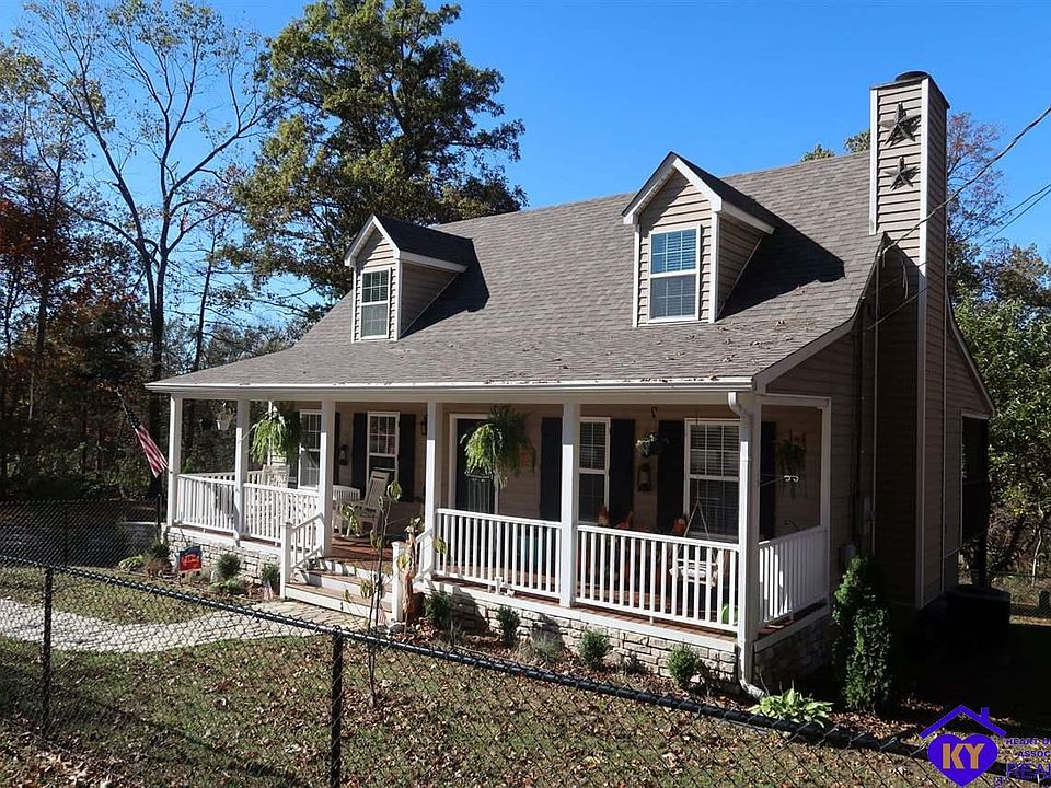 1st image of 303 Cedar Glenn Ln