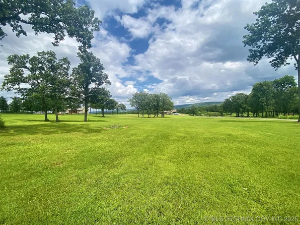 15860 W Redbud Rd, Park Hill, OK 74451