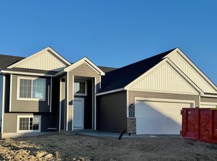 3196 Jandura Ave NE, Saint Michael, MN 55376