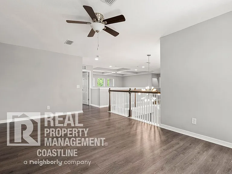 2585 Hobblebrush Dr — Photo 30