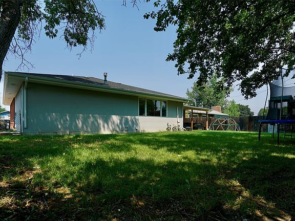 5th image of 609 Alice Dr