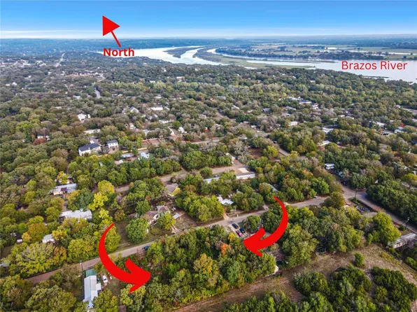 2909 Sycamore Ct, Granbury, TX 76048