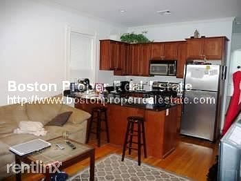 12 Arundel St. #2 Boston - Fenway Unit Photo 2