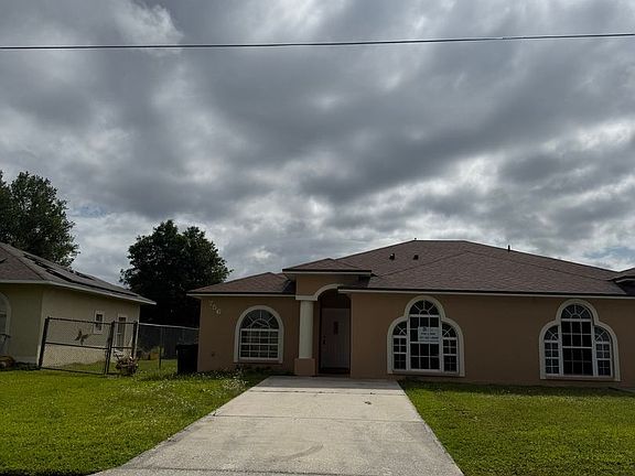 2nd image of 756 Camel Ct
