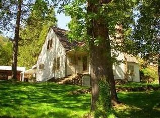 233 Granite St, Ashland, OR 97520