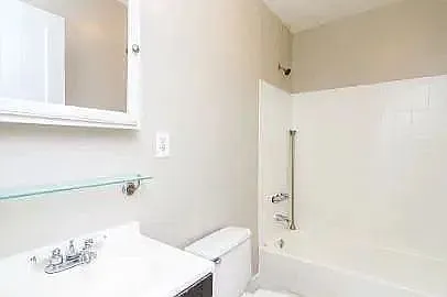 305 E Ponce De Leon Ave #E4 — Photo 7