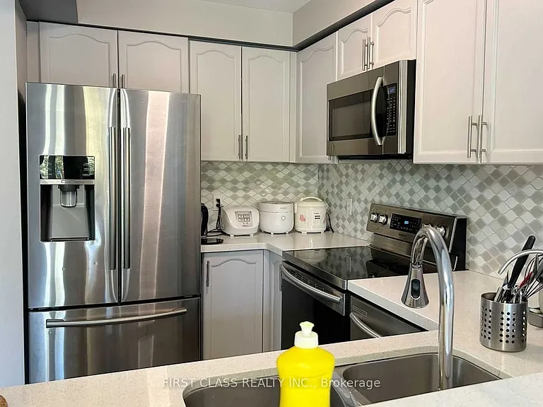 1285 Bristol Rd W #11 — Photo 5
