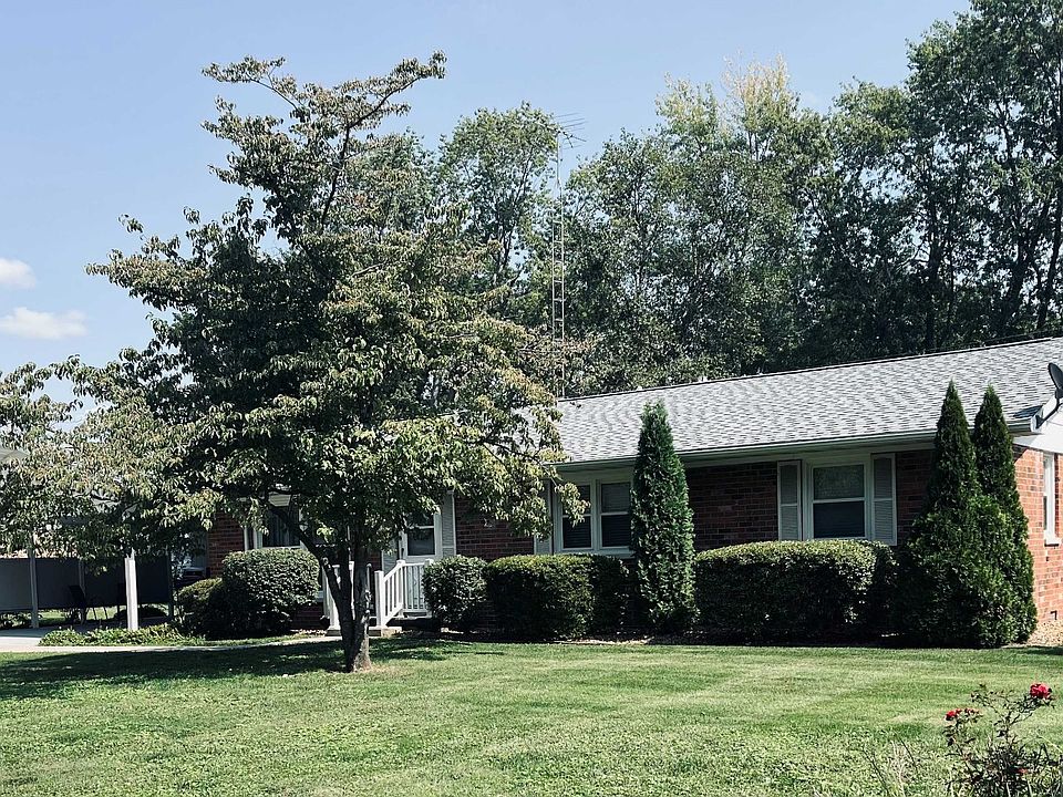 1st image of 304 April Ave