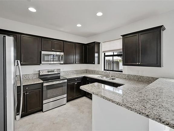 5th image of 8448 Lake Majesty Ln