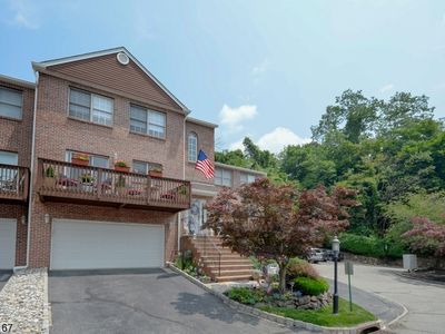 17 Beacon Hill, Pompton Lakes, NJ, 07442
