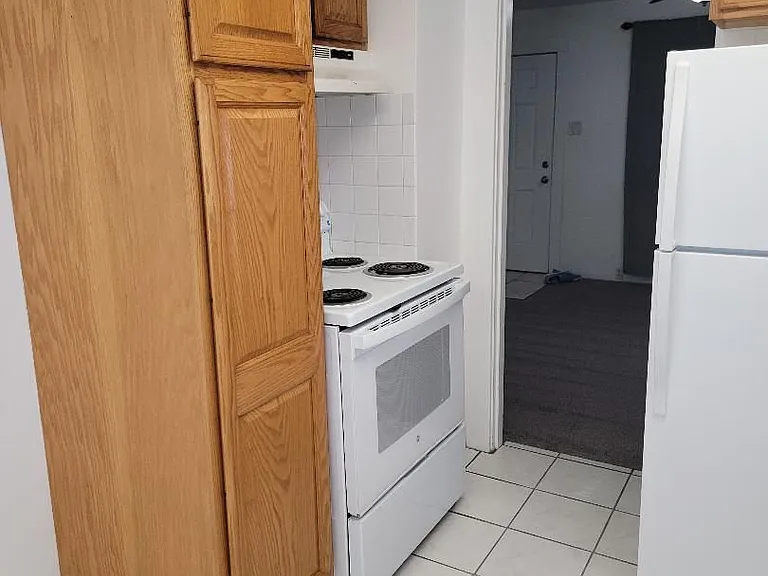 4009 S Bell St — Photo 10