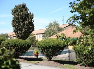 1140 Highfield Ct APT 304, Bethel Park, PA 15102