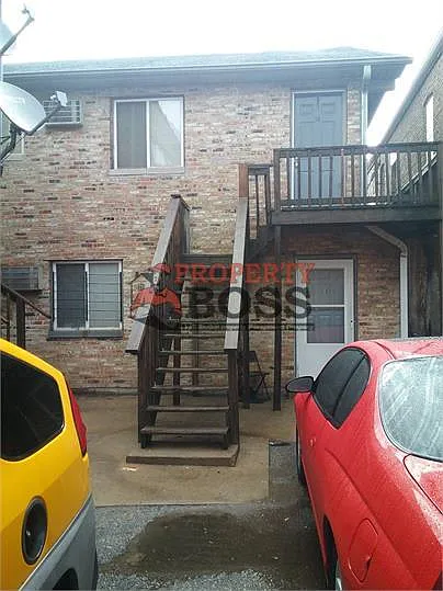 4945 Northcote Ave — Photo 1
