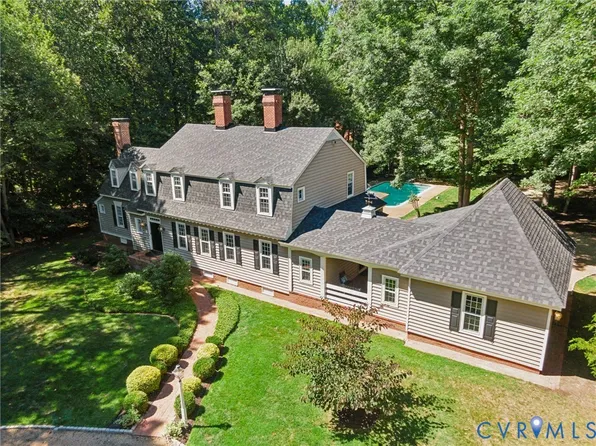 9100 Broadstone Rd, North Chesterfield, VA 23236