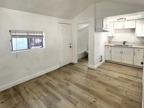 1344 E 45th St #1344A, Los Angeles, CA 90011
