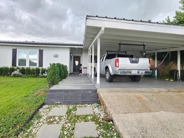 1125 Lynnette Dr