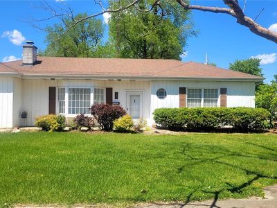 801 W Fairground Ave, Hillsboro, IL, 62049