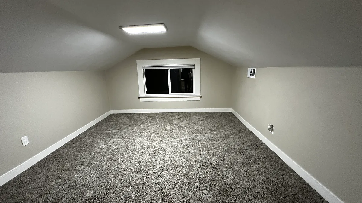 Your private bedroom - 3018 42nd St