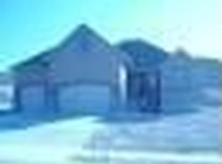 2002 E Pinecone Rd, Eagle Mountain, UT 84005