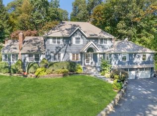 67 Lookout Rd, Mountain Lakes, NJ 07046